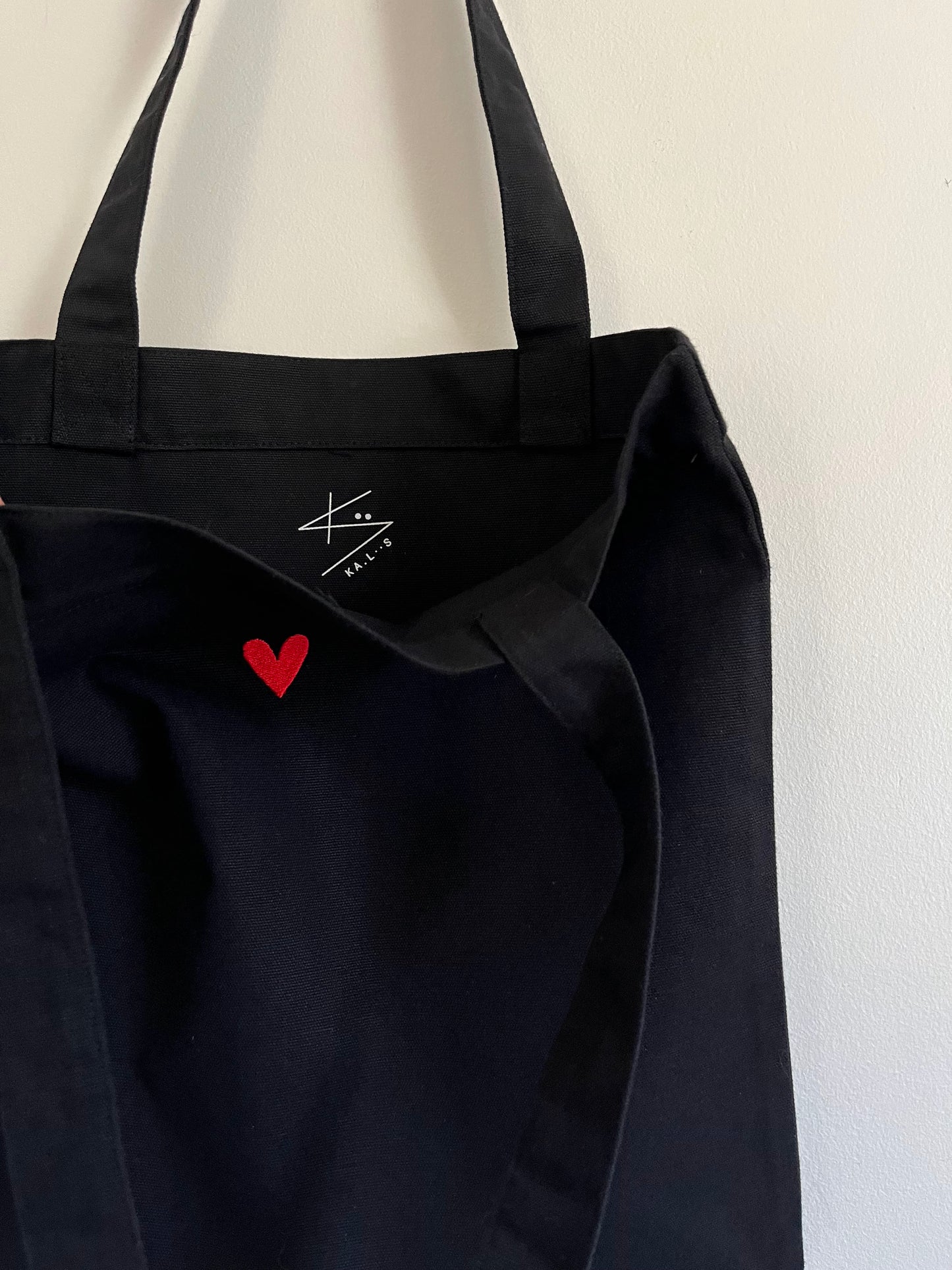 ERILINE -must riidest kott